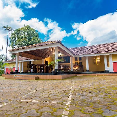 Chandragiri Wayanad Pool Bungalow By Voye Homes Vaduvanchal Eksteriør billede