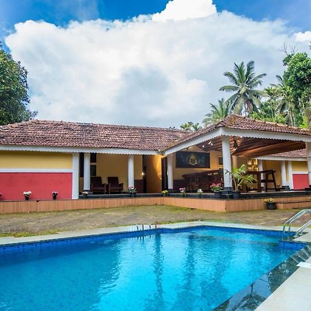 Chandragiri Wayanad Pool Bungalow By Voye Homes Vaduvanchal Eksteriør billede