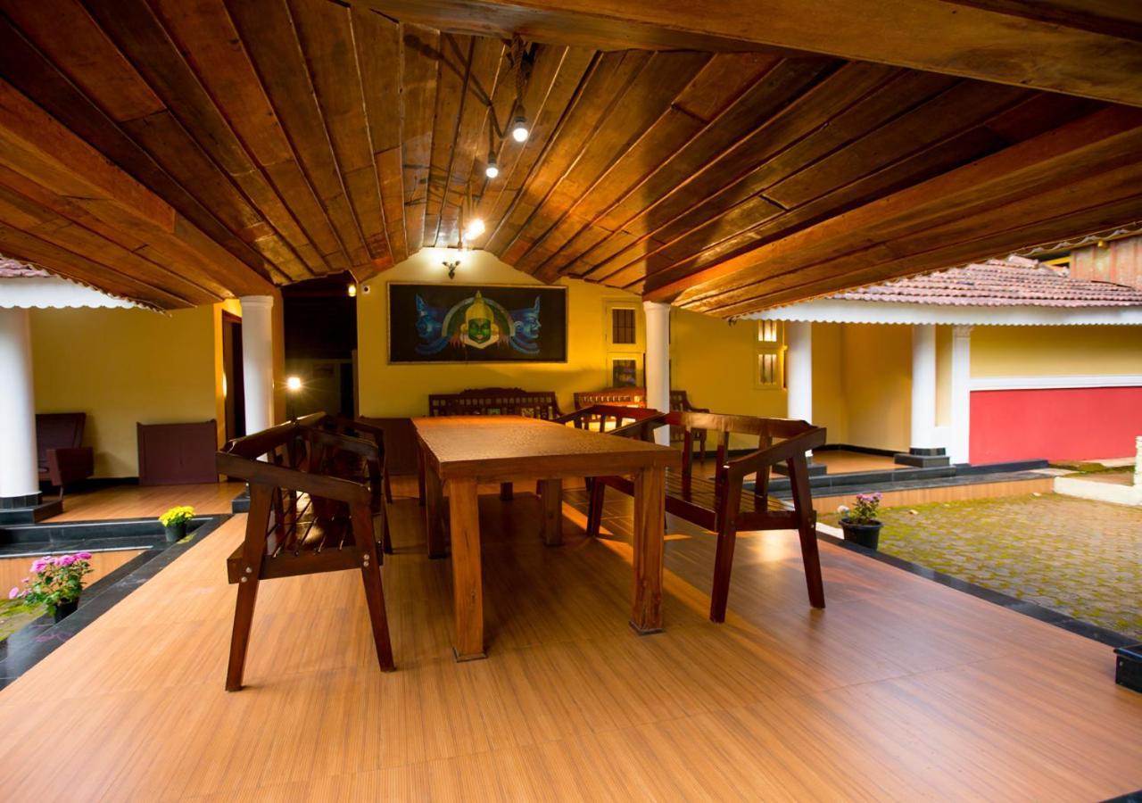 Chandragiri Wayanad Pool Bungalow By Voye Homes Vaduvanchal Eksteriør billede