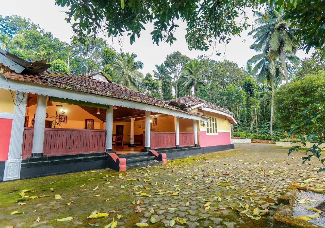 Chandragiri Wayanad Pool Bungalow By Voye Homes Vaduvanchal Eksteriør billede