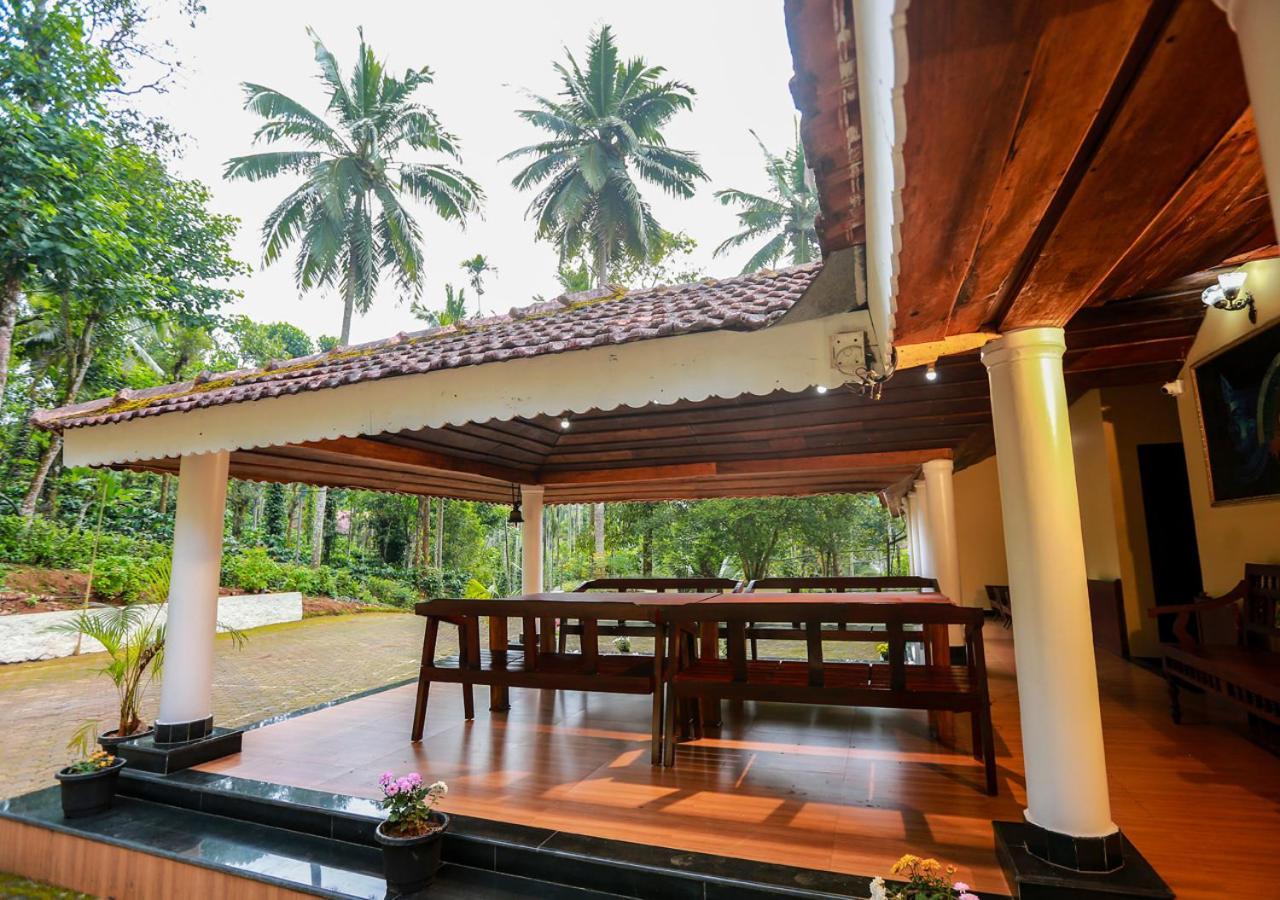 Chandragiri Wayanad Pool Bungalow By Voye Homes Vaduvanchal Eksteriør billede