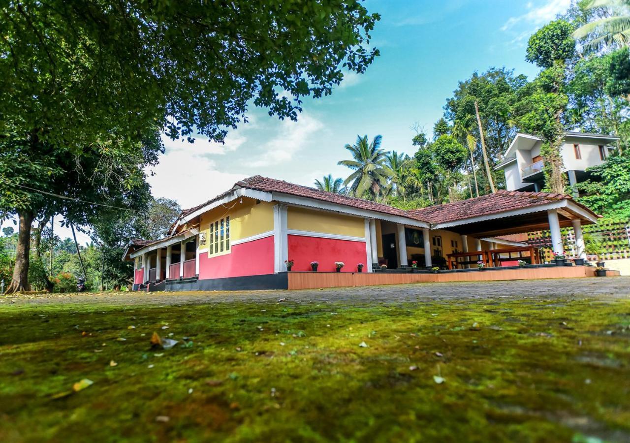 Chandragiri Wayanad Pool Bungalow By Voye Homes Vaduvanchal Eksteriør billede