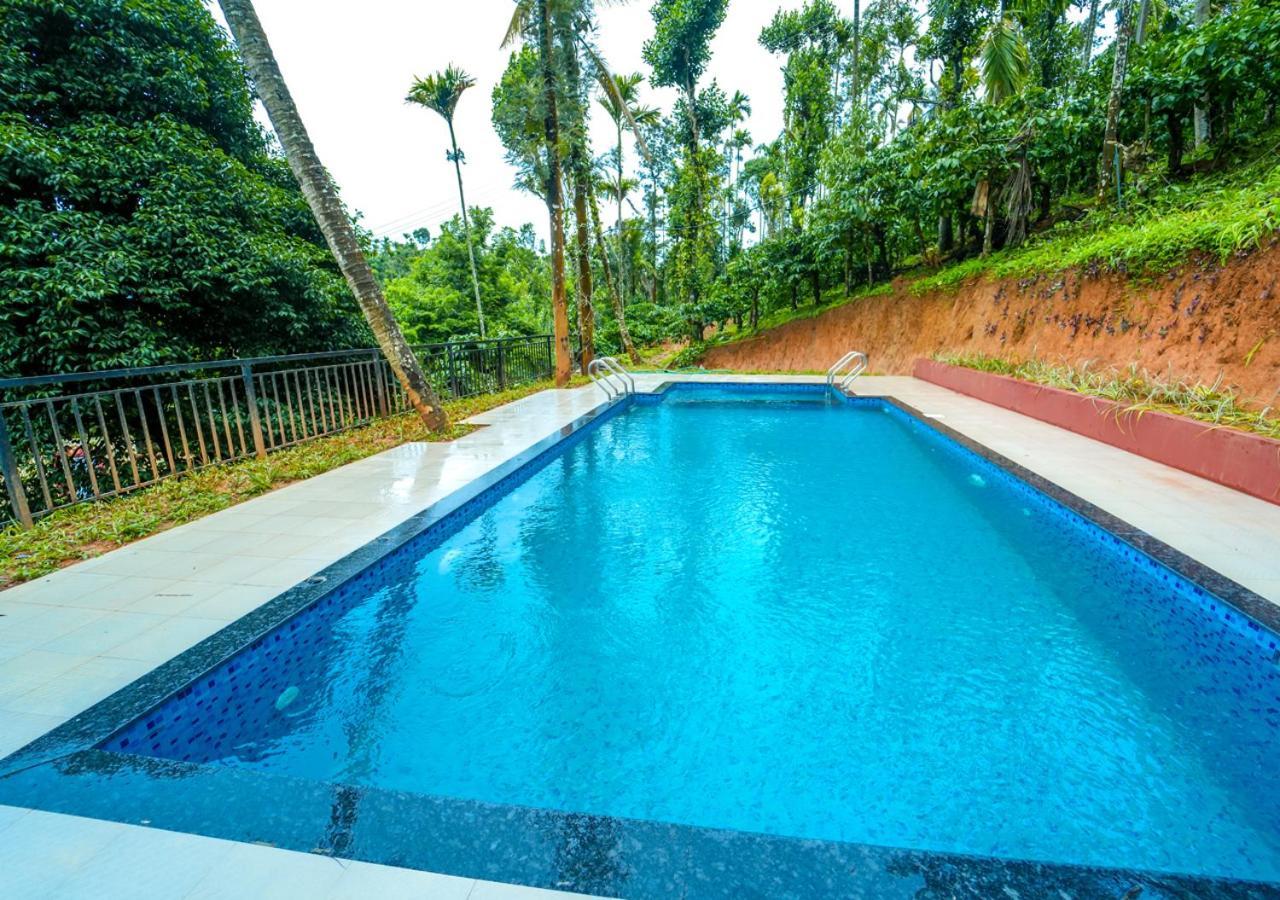 Chandragiri Wayanad Pool Bungalow By Voye Homes Vaduvanchal Eksteriør billede