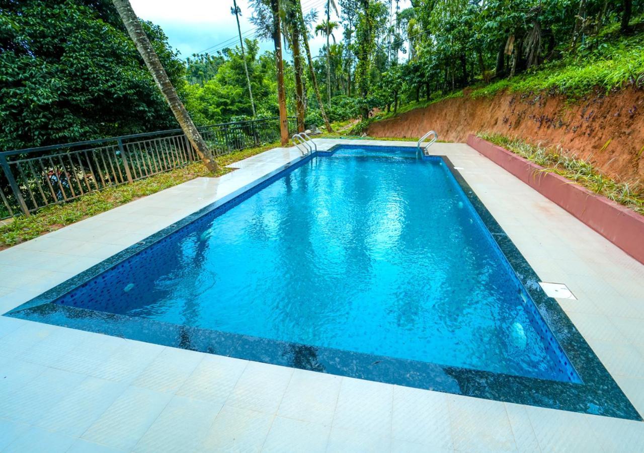 Chandragiri Wayanad Pool Bungalow By Voye Homes Vaduvanchal Eksteriør billede
